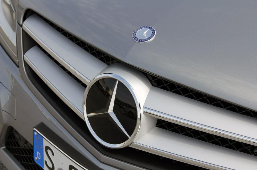  Mercedes-Benz C-Class Coupe 2012 года  (фото 51 из 99)